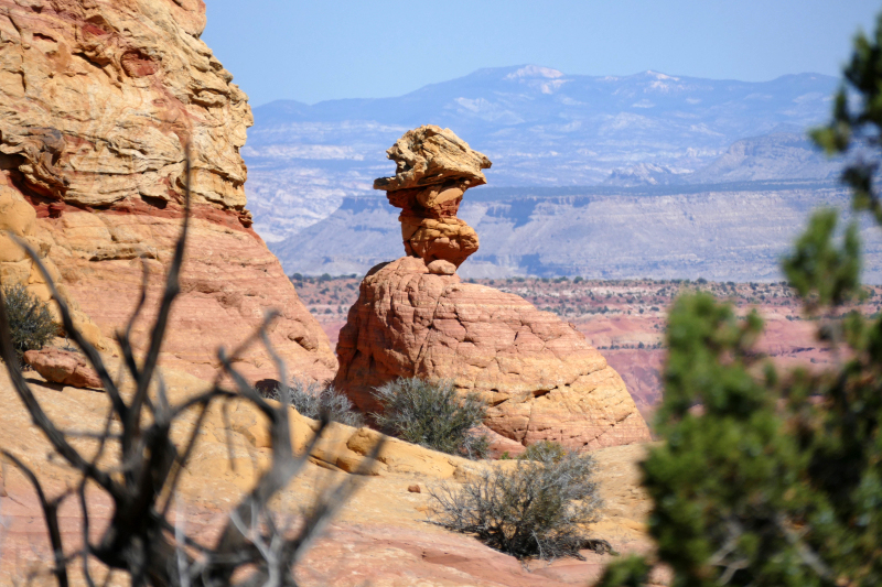 Cottonwood Cove and Teepees [Coyote Buttes South Unit]